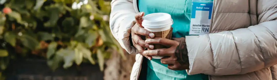 Breaking Into the Healthcare Industry: Tips for Aspiring Nurses